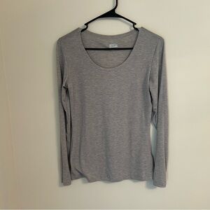 32 Degrees Heat Women’s Long‎ Sleeve Thin Gray Shirt Size Large